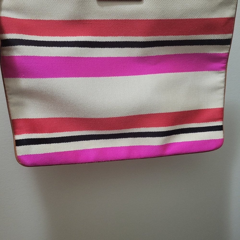 Kate spade NY Adrianne canvas striped flat pouch. Length-11. H-10in. - Picture 5 of 8